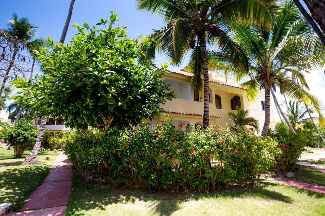 Los Corales Beach Village Punta Cana Exterior photo